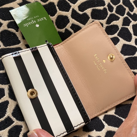 Kate Spade New York Full Flap Holly Card Holder - Picture 6 of 8